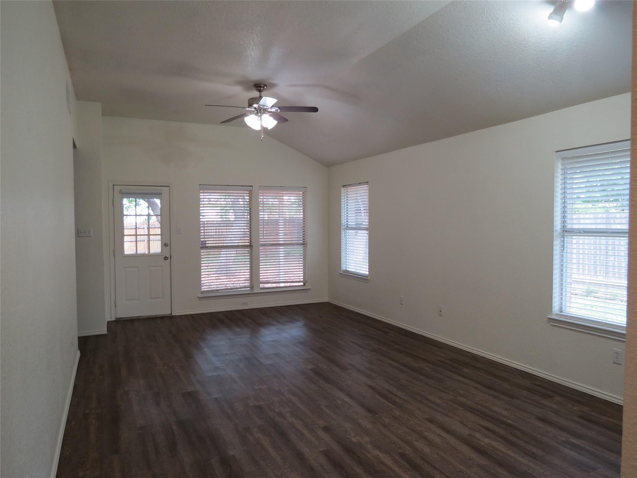 1503 Serene Oaks Dr, Cedar Park, TX 78613
