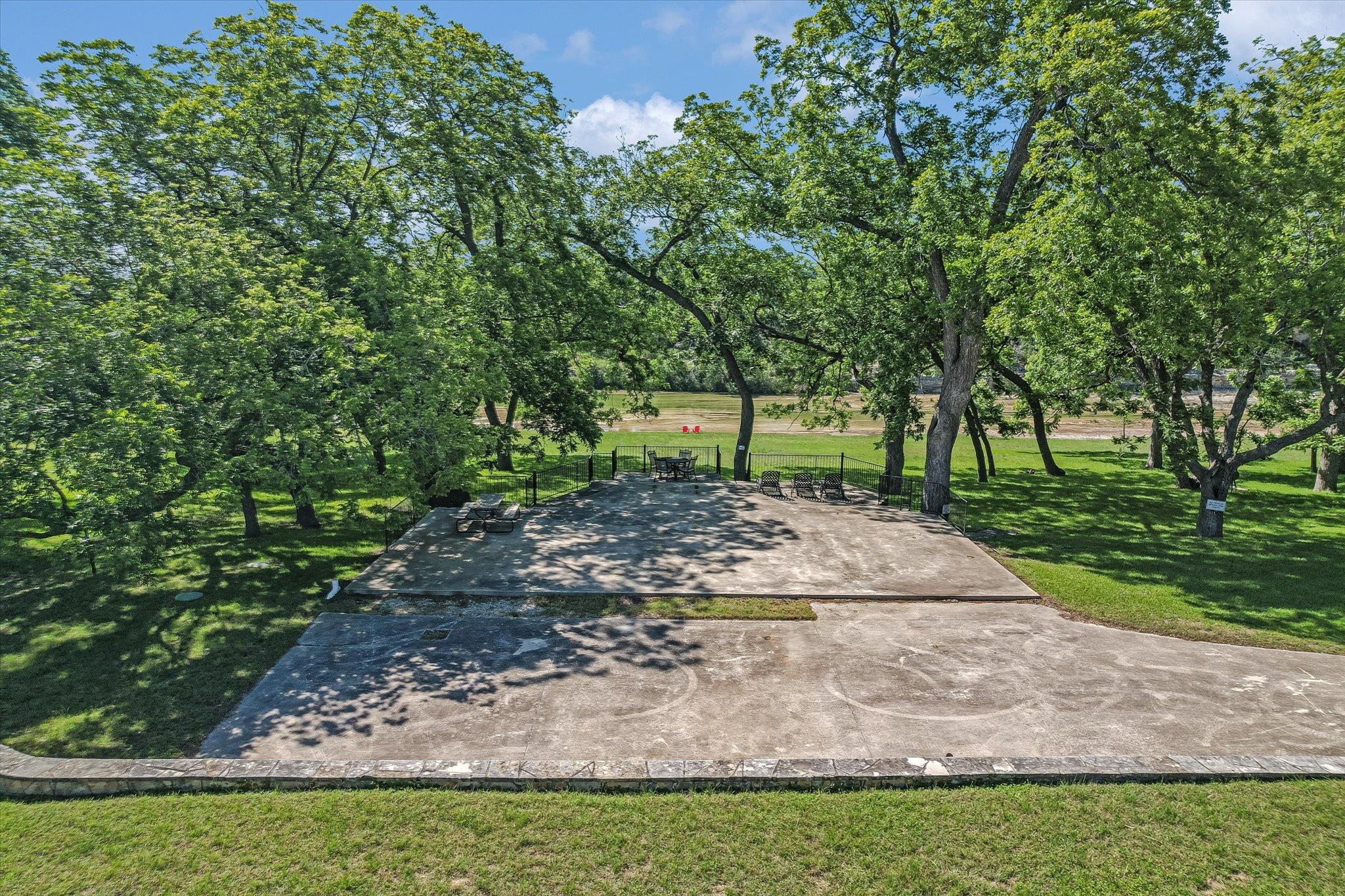 2700 Flite Acres Rd, Wimberley, TX 78676