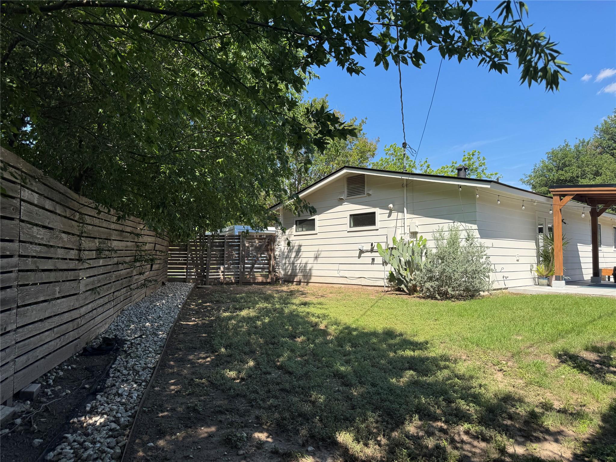 2007 Hardy Cir, Austin, TX 78757