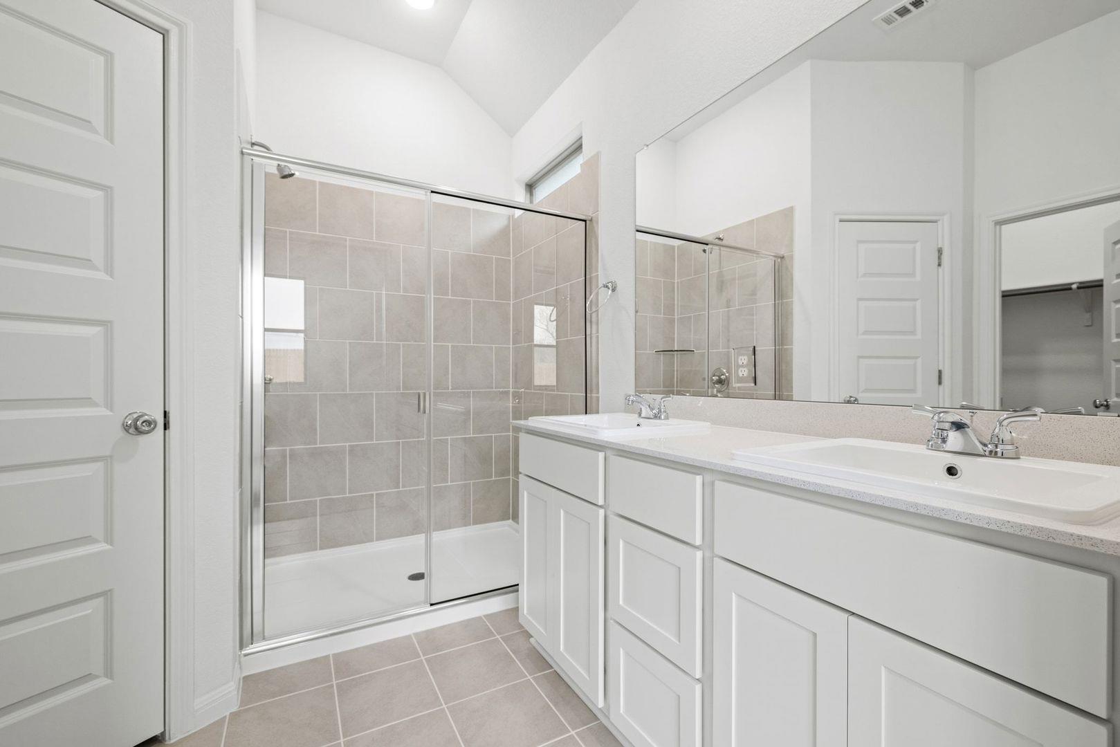 214 Hornet St, Elgin, TX 78621