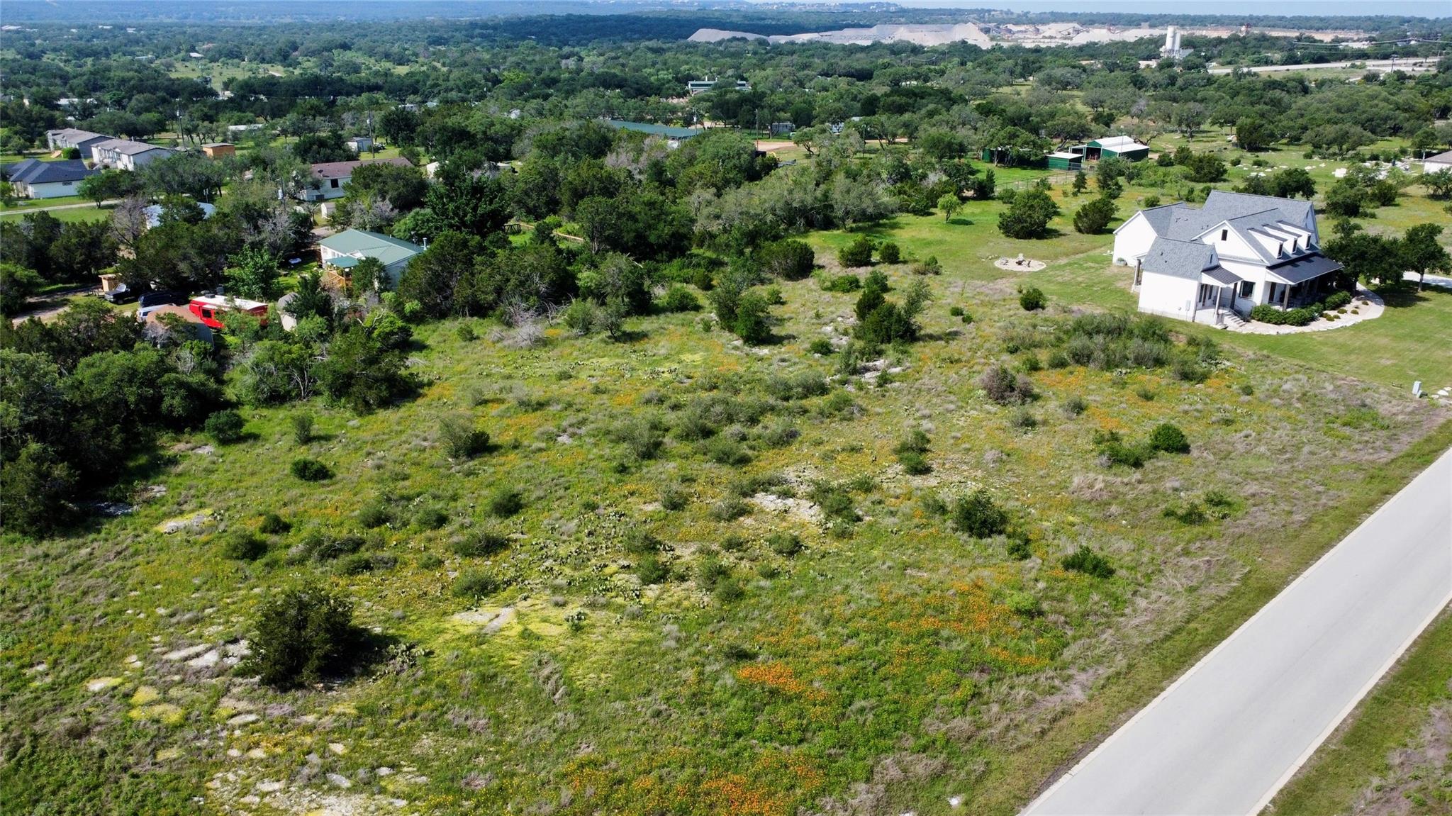 237 Spicewood Trails Dr, Spicewood, TX 78669