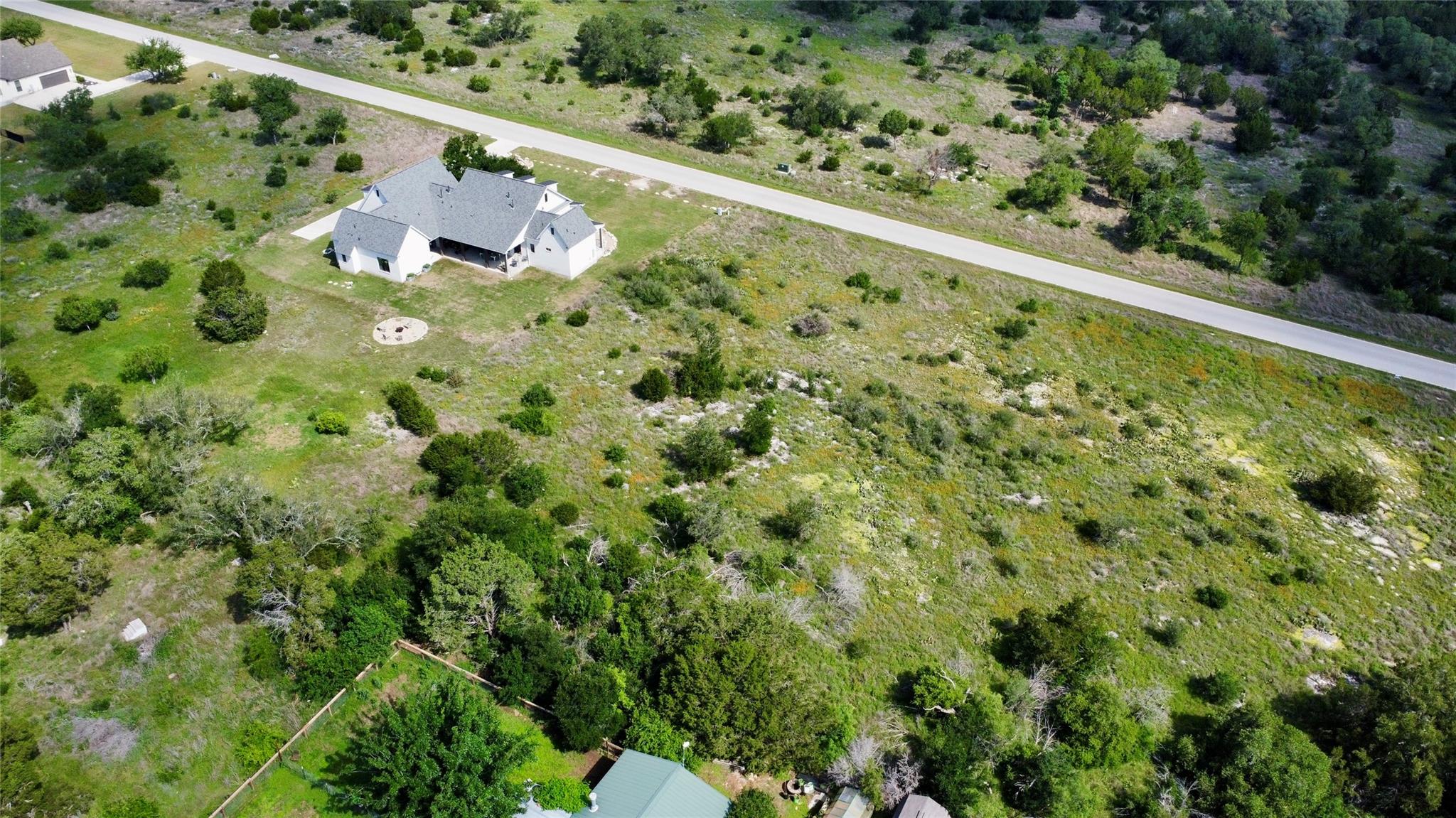 237 Spicewood Trails Dr, Spicewood, TX 78669