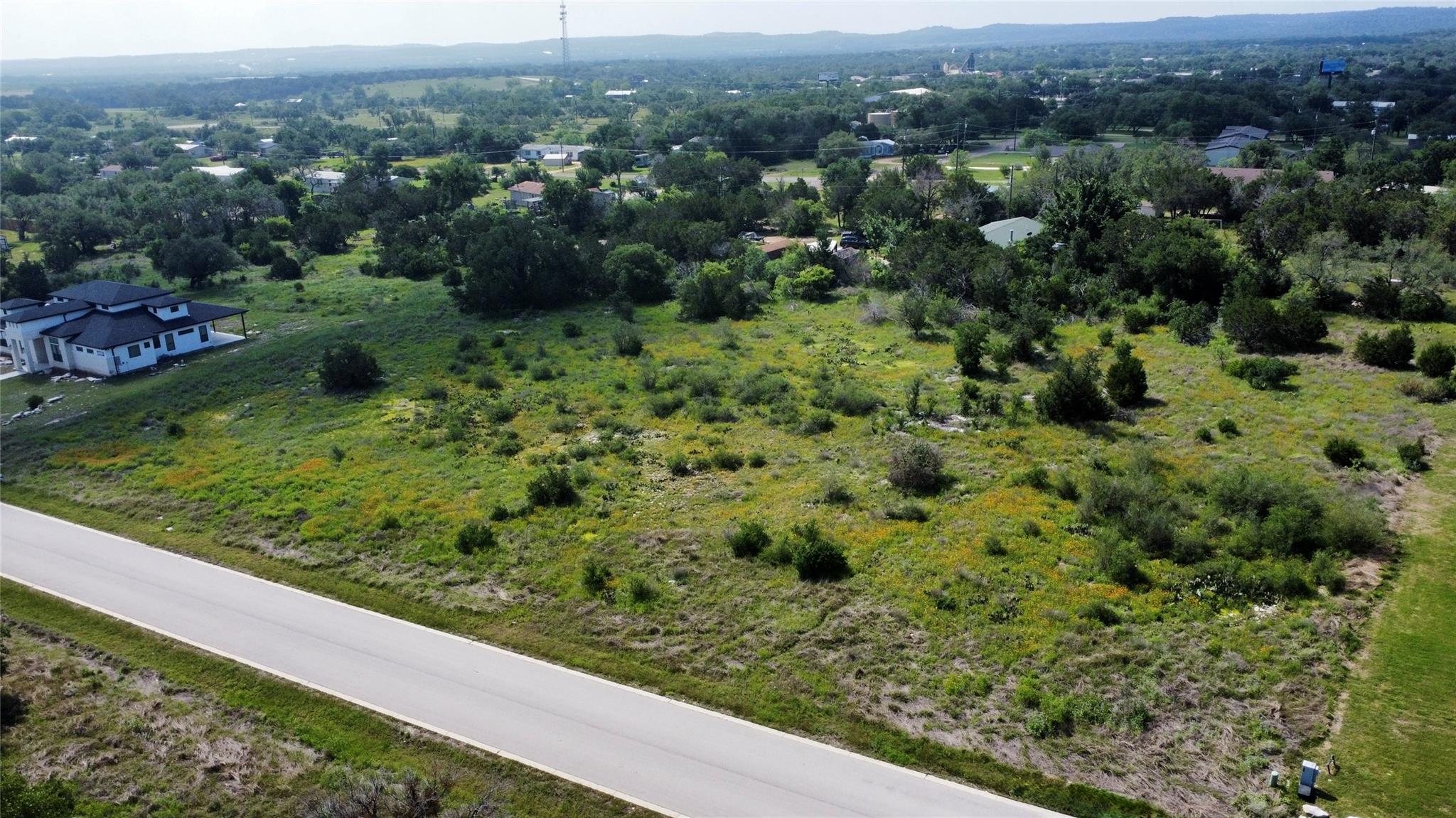 237 Spicewood Trails Dr, Spicewood, TX 78669