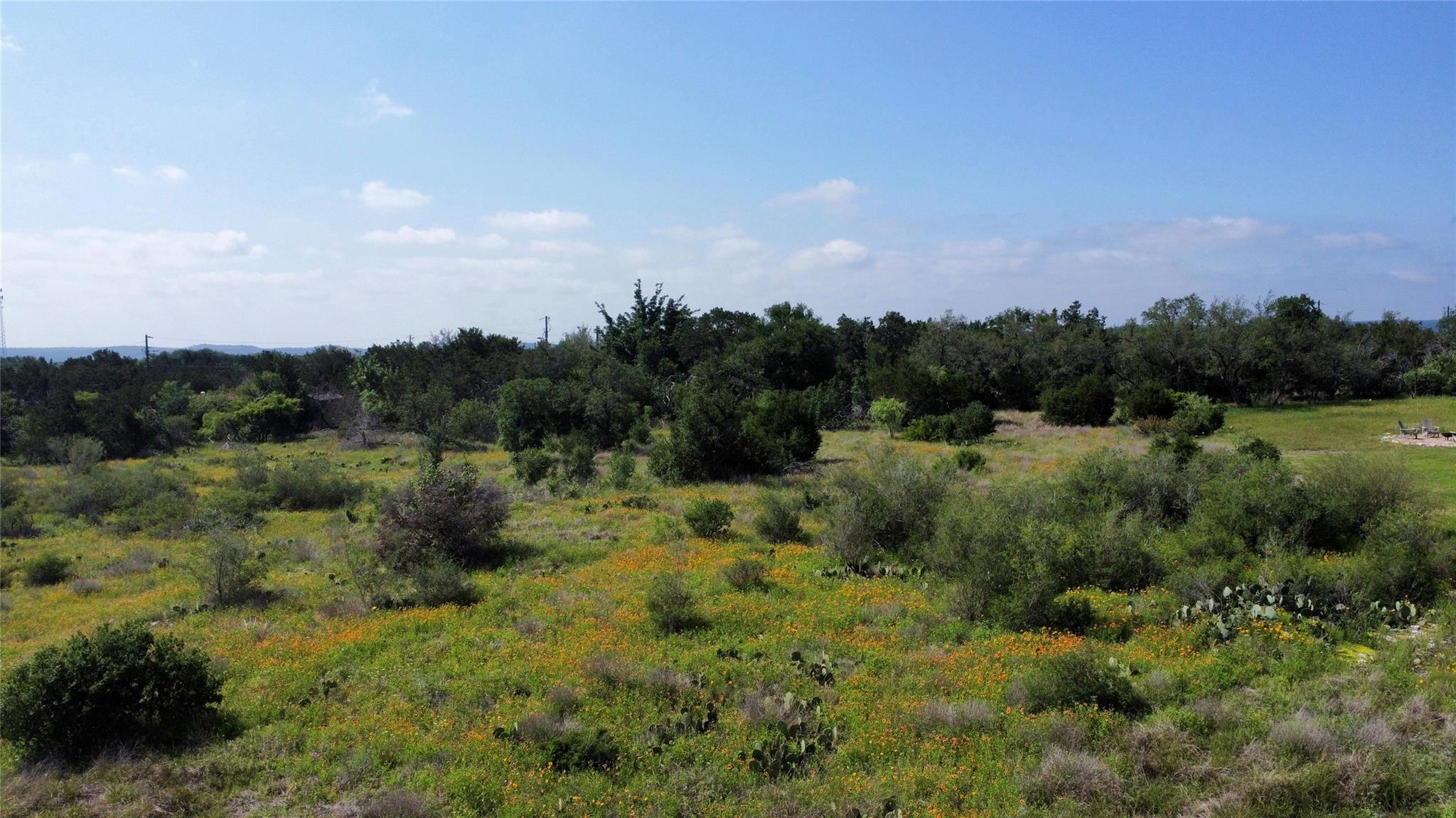 237 Spicewood Trails Dr, Spicewood, TX 78669