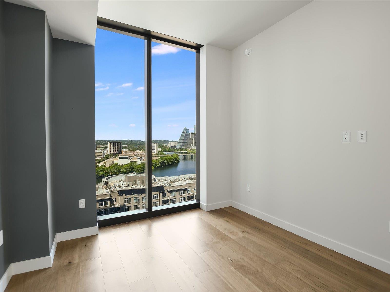 44 East Ave # 1705, Austin, TX 78701