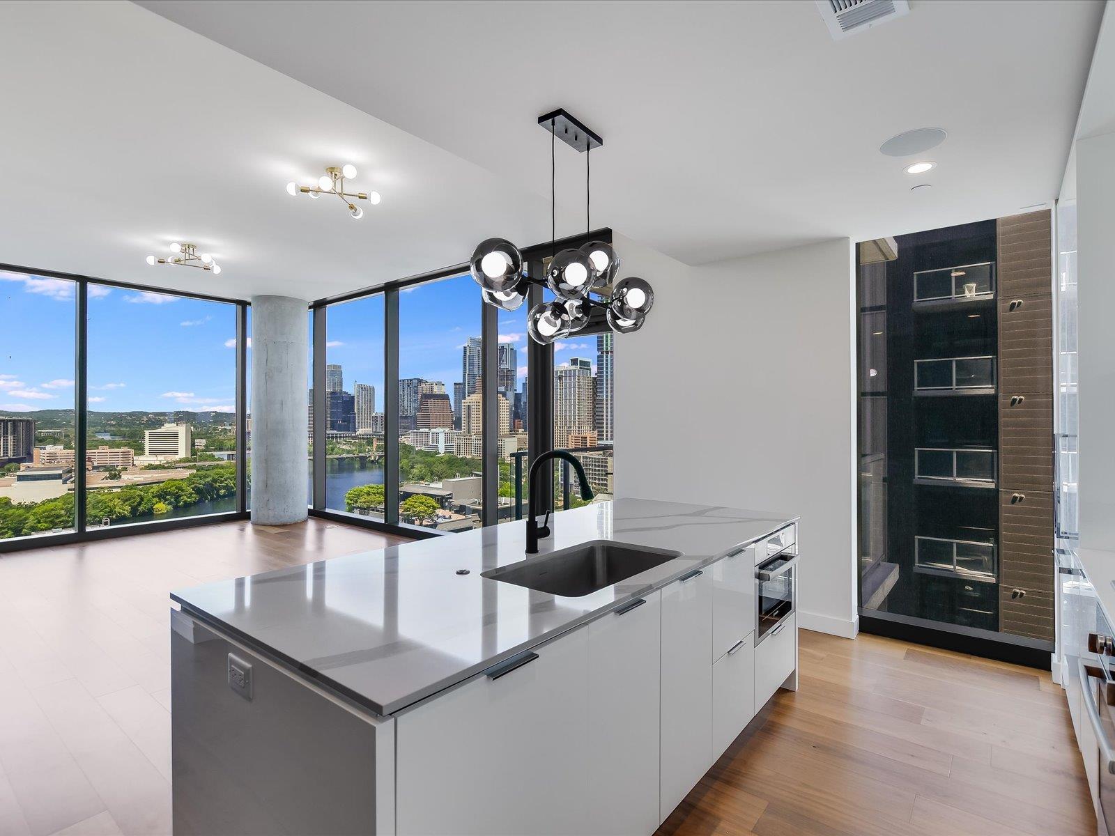 44 East Ave # 1705, Austin, TX 78701