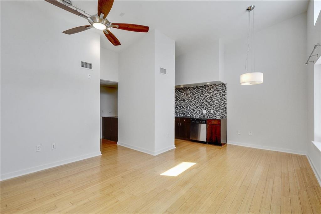 2200 Dickson Dr # 231, Austin, TX 78704