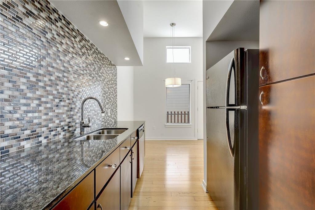 2200 Dickson Dr # 231, Austin, TX 78704