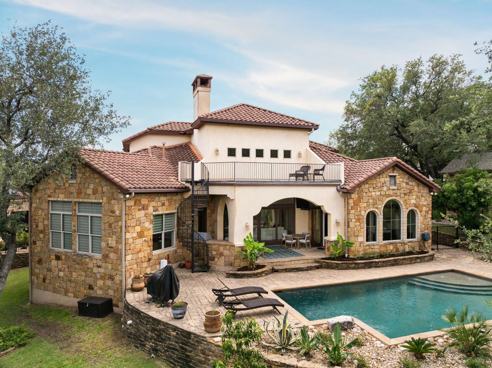 7220 Oak Shores Dr, Austin, TX 78730