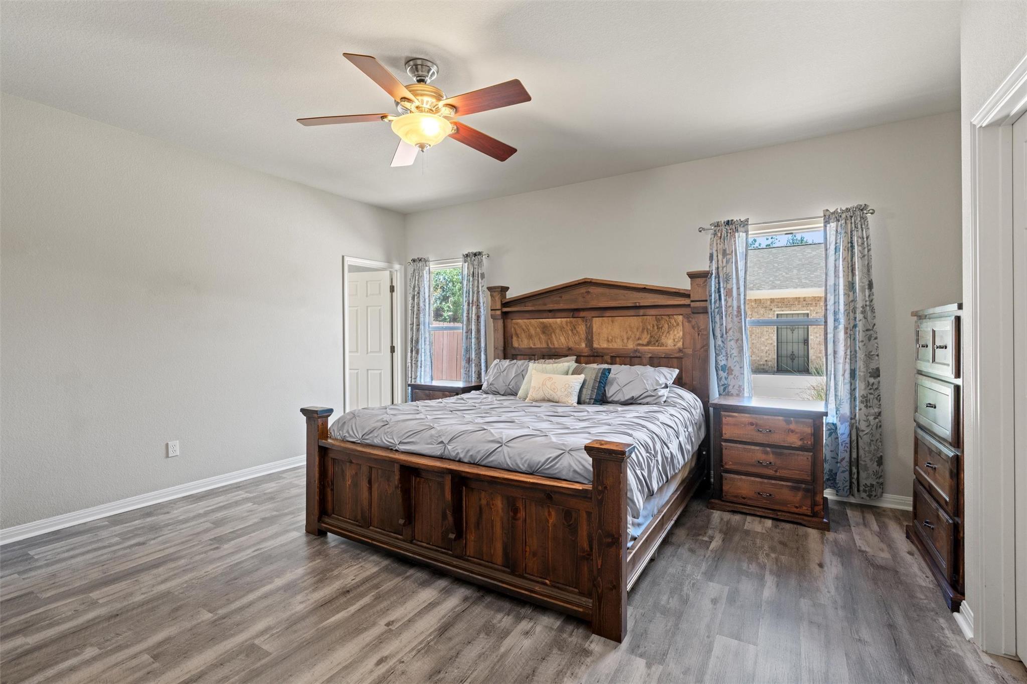 341 Richards Dr, Buda, TX 78610