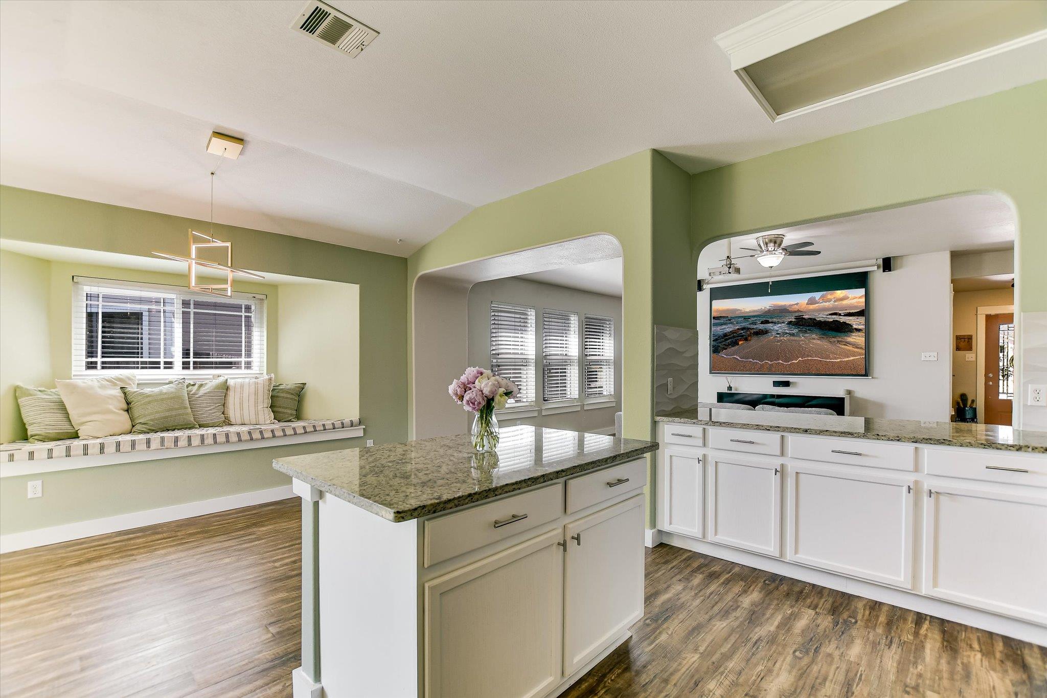 1507 Apollo Cir, Round Rock, TX 78664