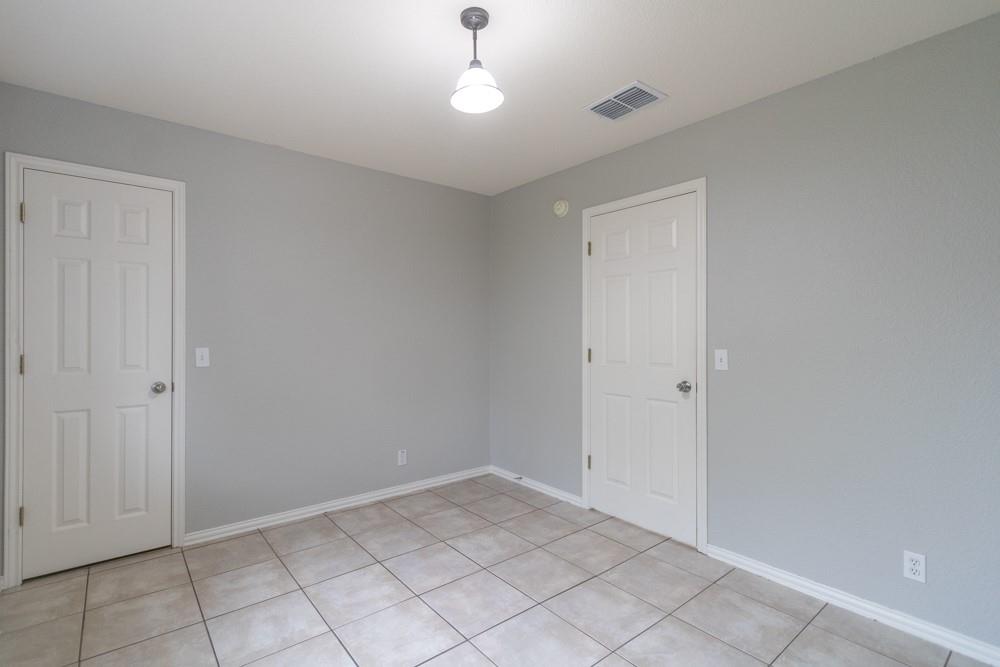 6905 Broad Brook Dr, Austin, TX 78747