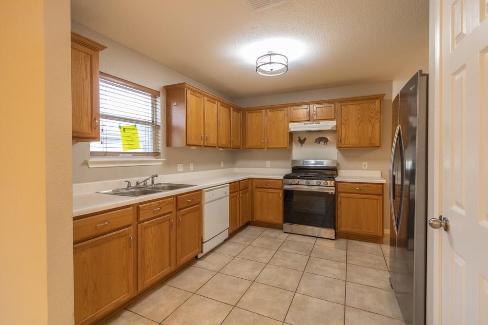 6905 Broad Brook Dr, Austin, TX 78747