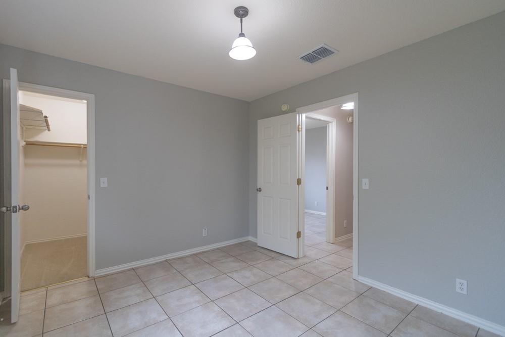 6905 Broad Brook Dr, Austin, TX 78747