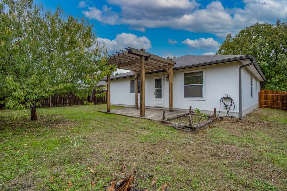6905 Broad Brook Dr, Austin, TX 78747