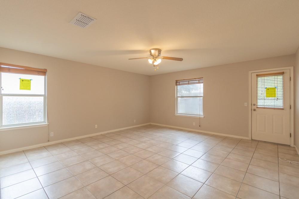 6905 Broad Brook Dr, Austin, TX 78747