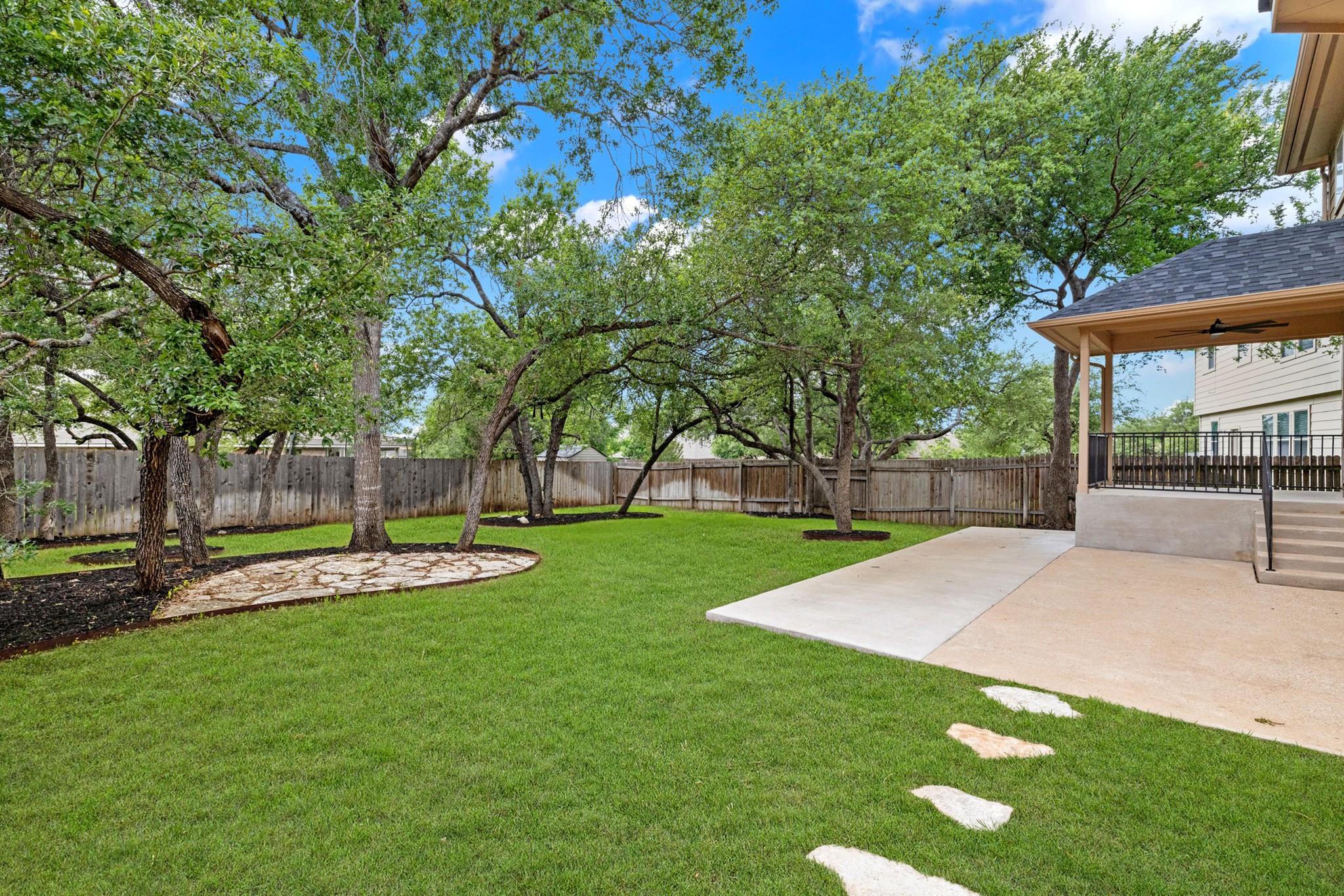 403 Red Hawk Dr, Leander, TX 78641