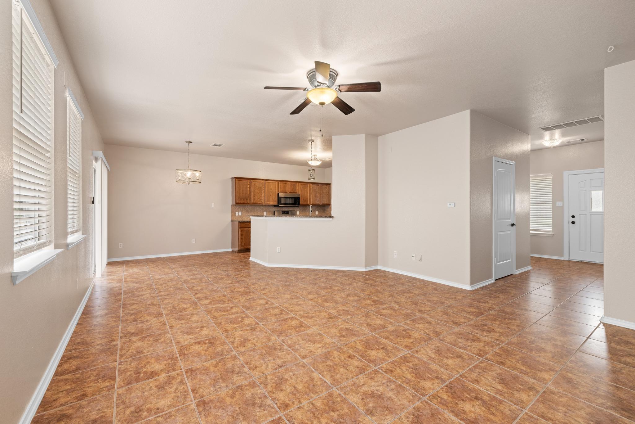 403 Red Hawk Dr, Leander, TX 78641