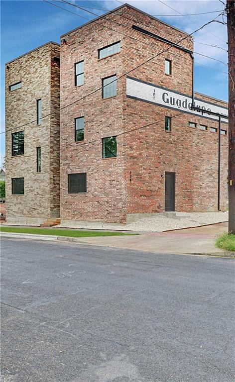 806 E Lydia St, Austin, TX 78702
