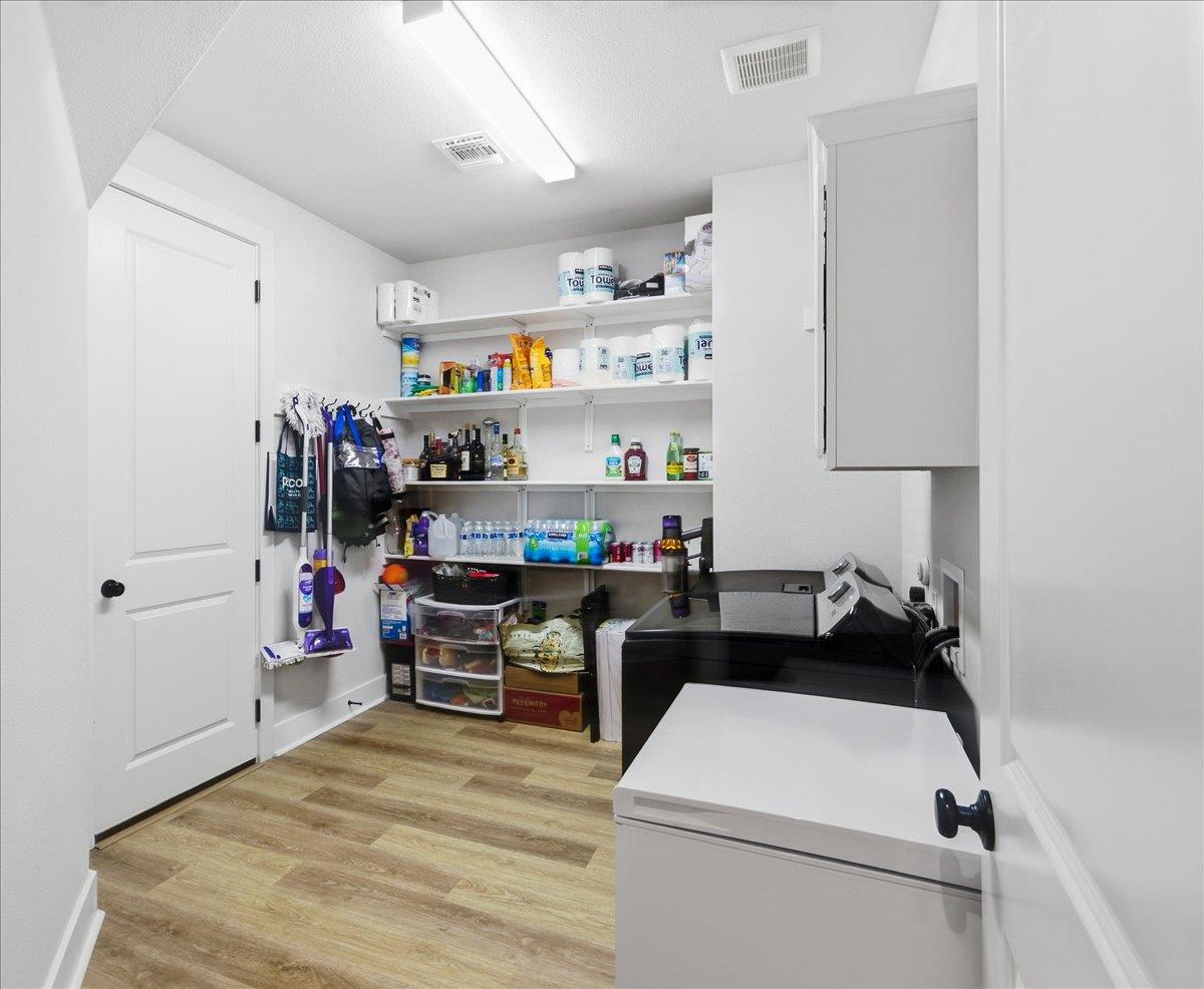 117 Peacevine Ln, Liberty Hill, TX 78642