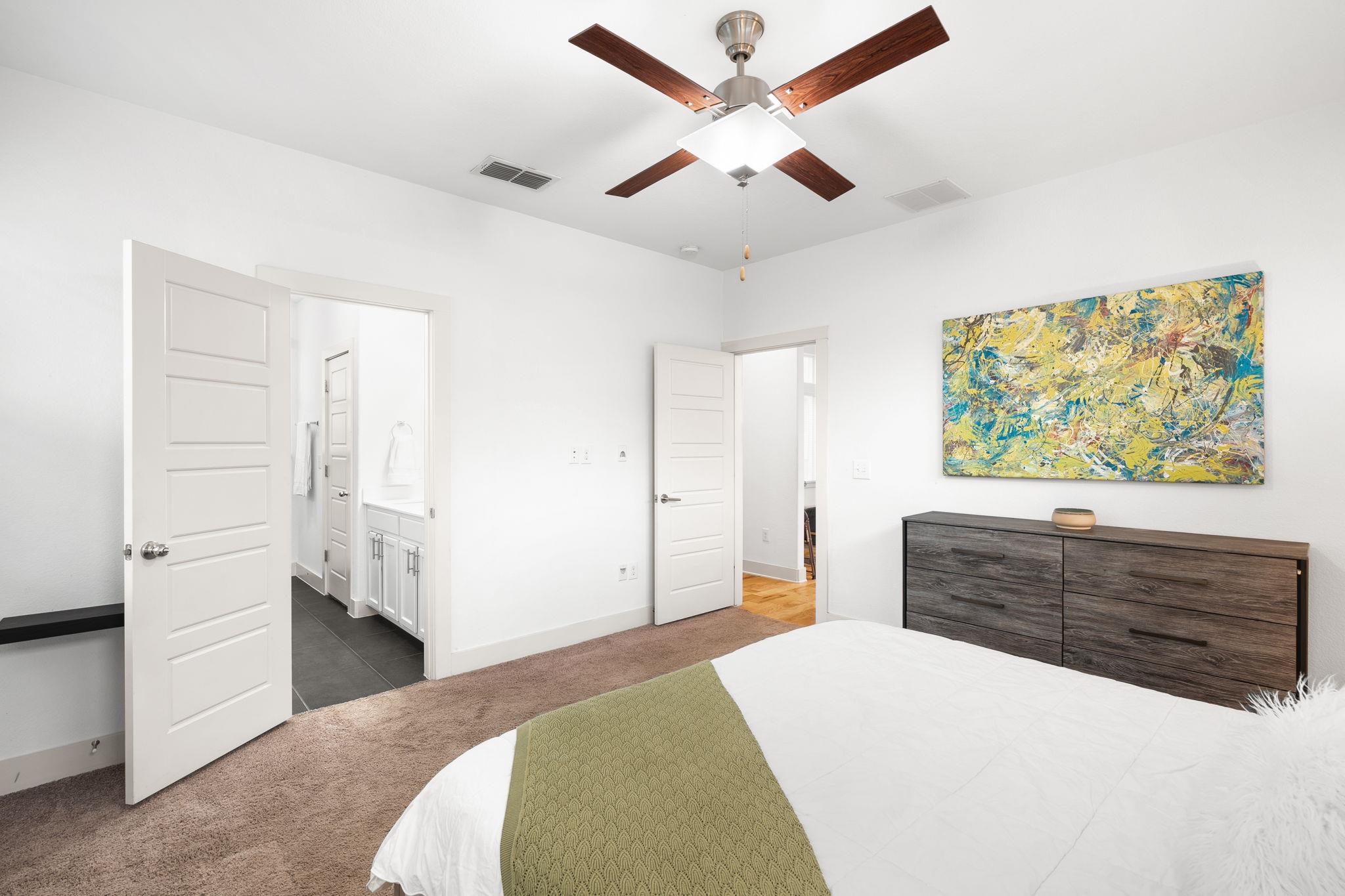2307 Hermia St # 24, Austin, TX 78741