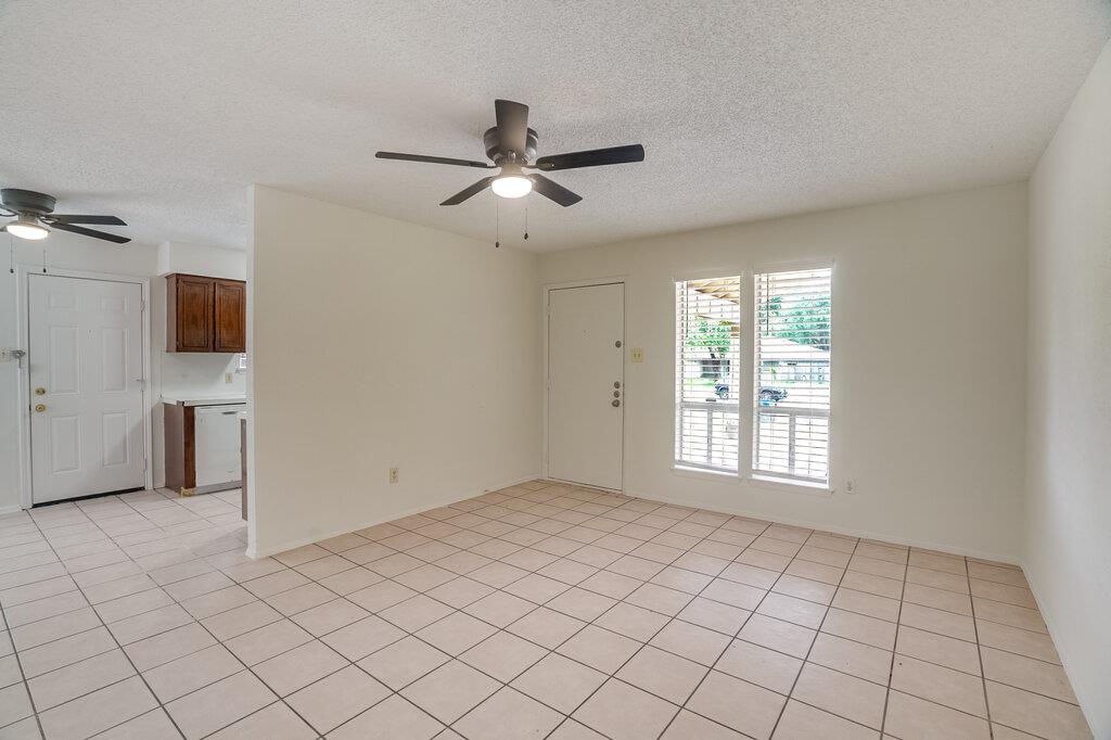 10310 Little Pebble Dr # B, Austin, TX 78758