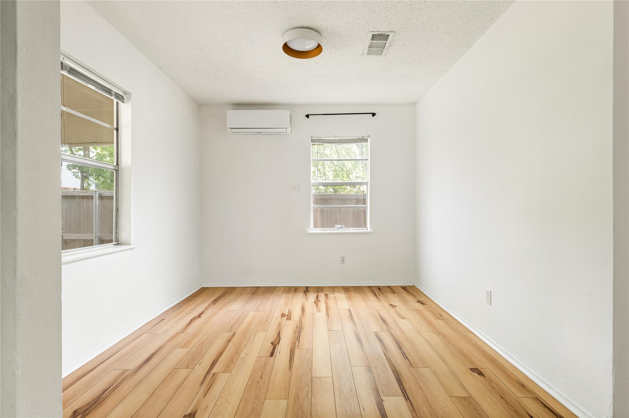 918 E 50th # B, Austin, TX 78751