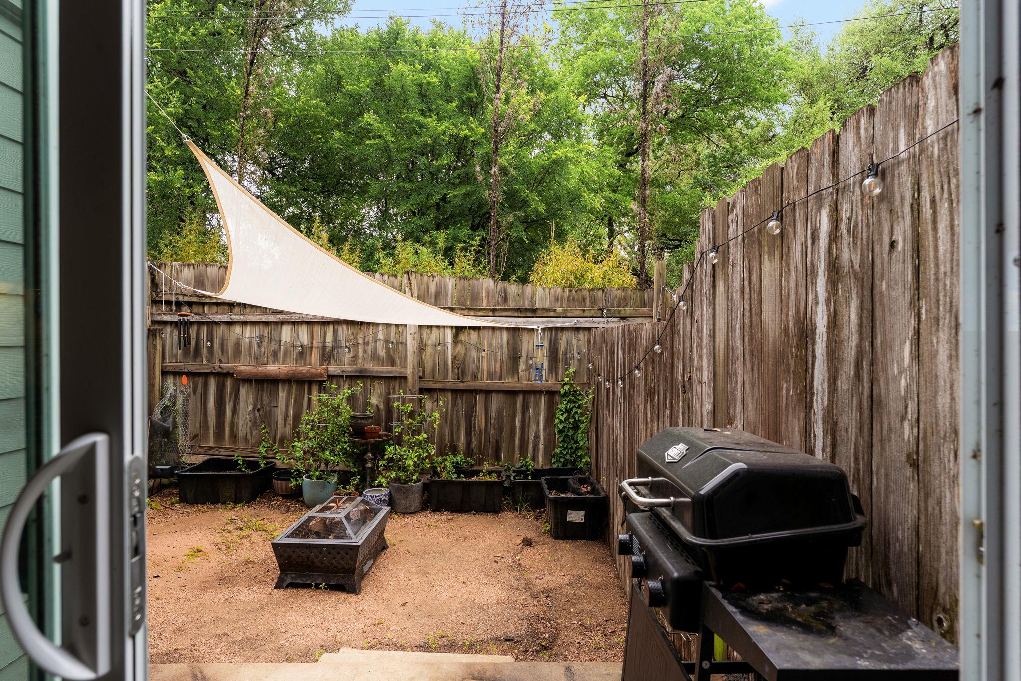 1912 Lightsey Rd # 4, Austin, TX 78704