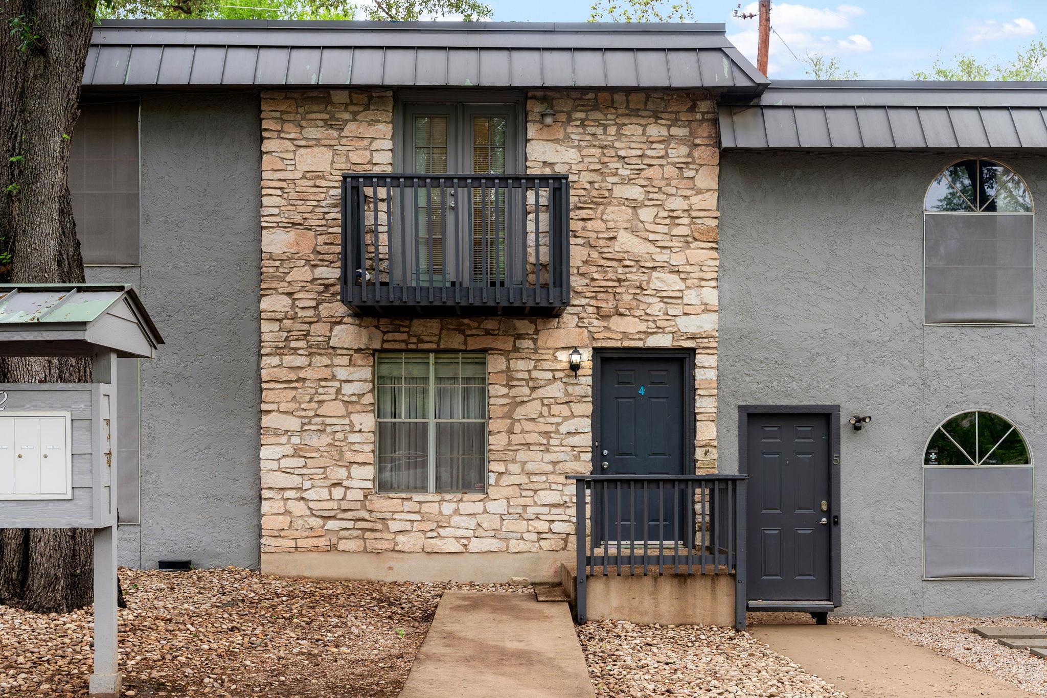 1912 Lightsey Rd # 4, Austin, TX 78704