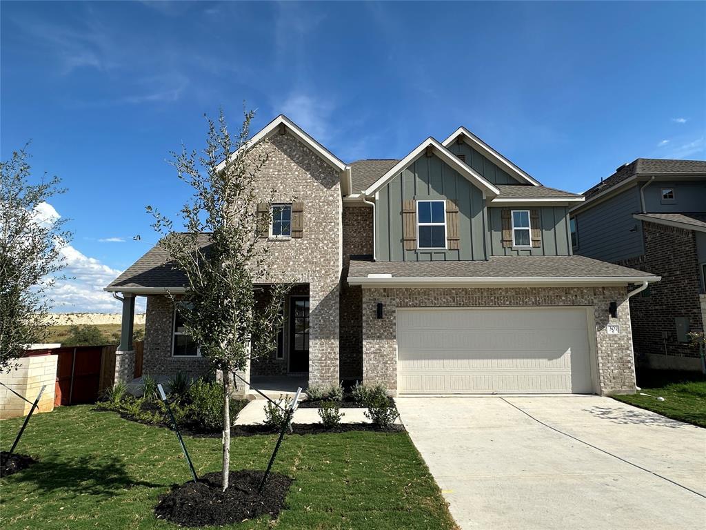 301 McMillian Dr, Liberty Hill, TX 78642