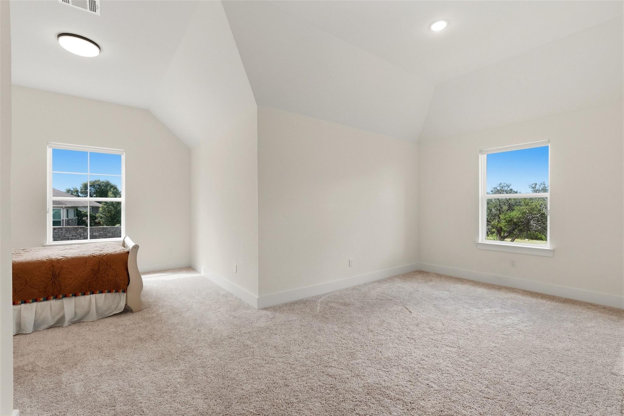 542 Running Bird Rd, Austin, TX 78737