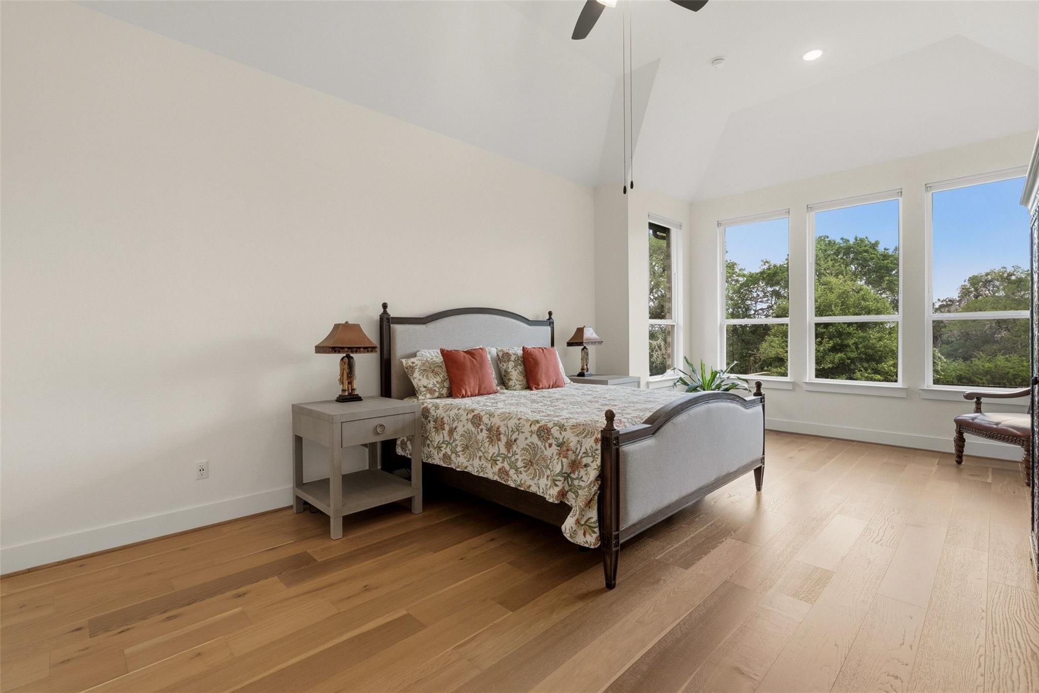 542 Running Bird Rd, Austin, TX 78737