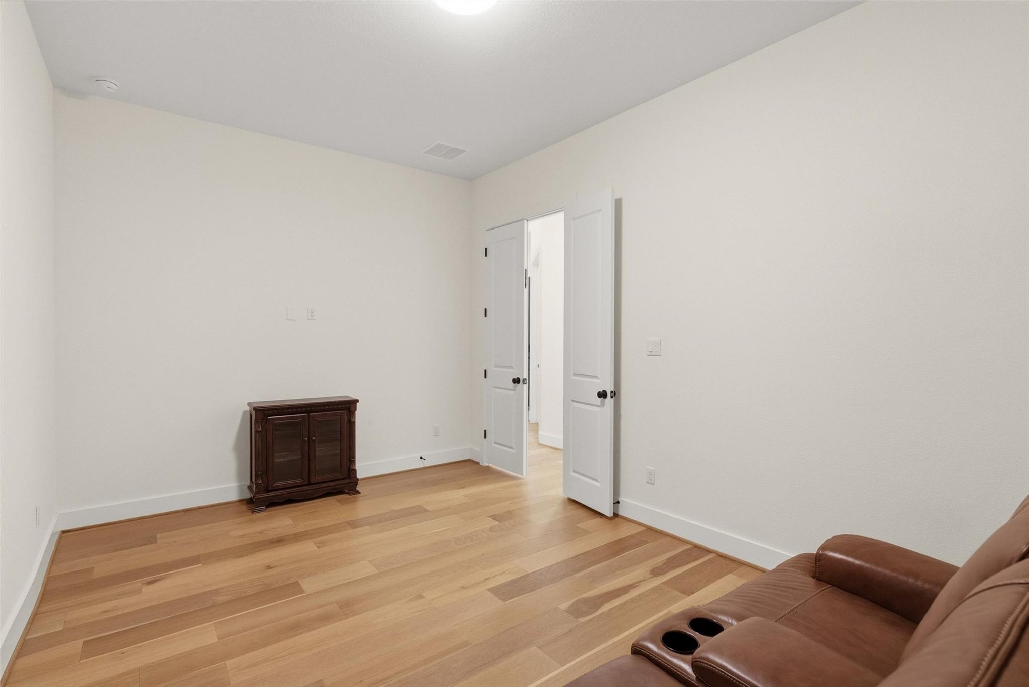542 Running Bird Rd, Austin, TX 78737