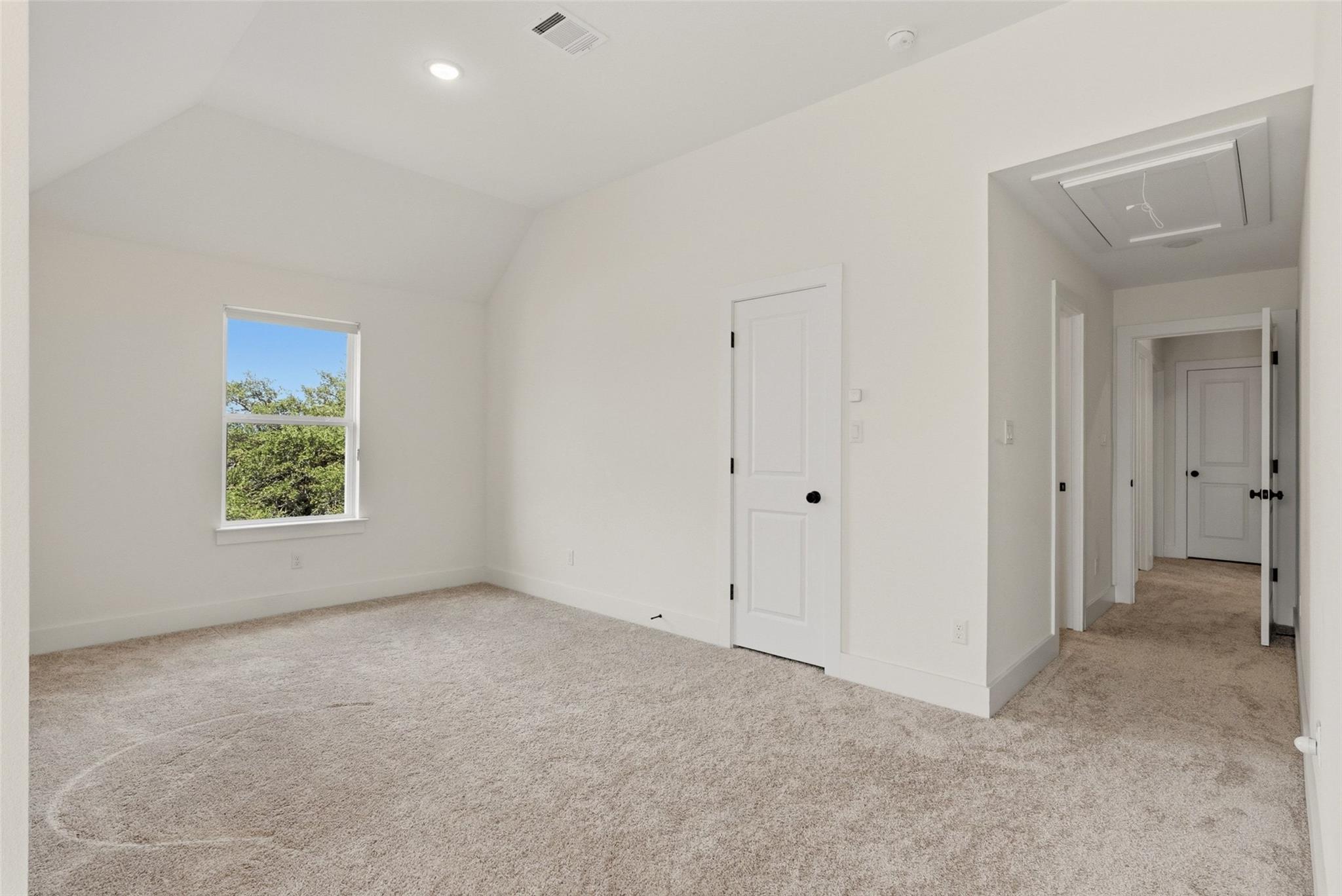 542 Running Bird Rd, Austin, TX 78737