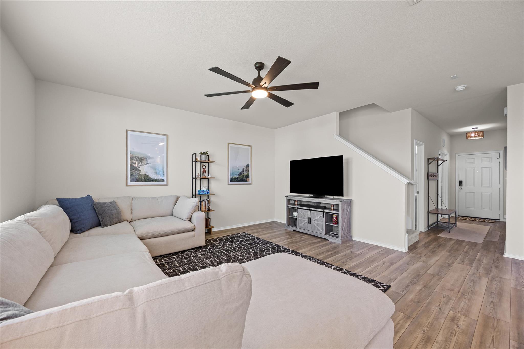 563 Tree Nut Loop, Buda, TX 78610