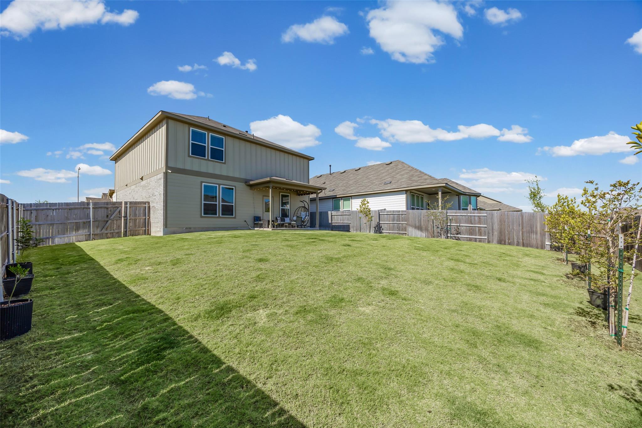 563 Tree Nut Loop, Buda, TX 78610