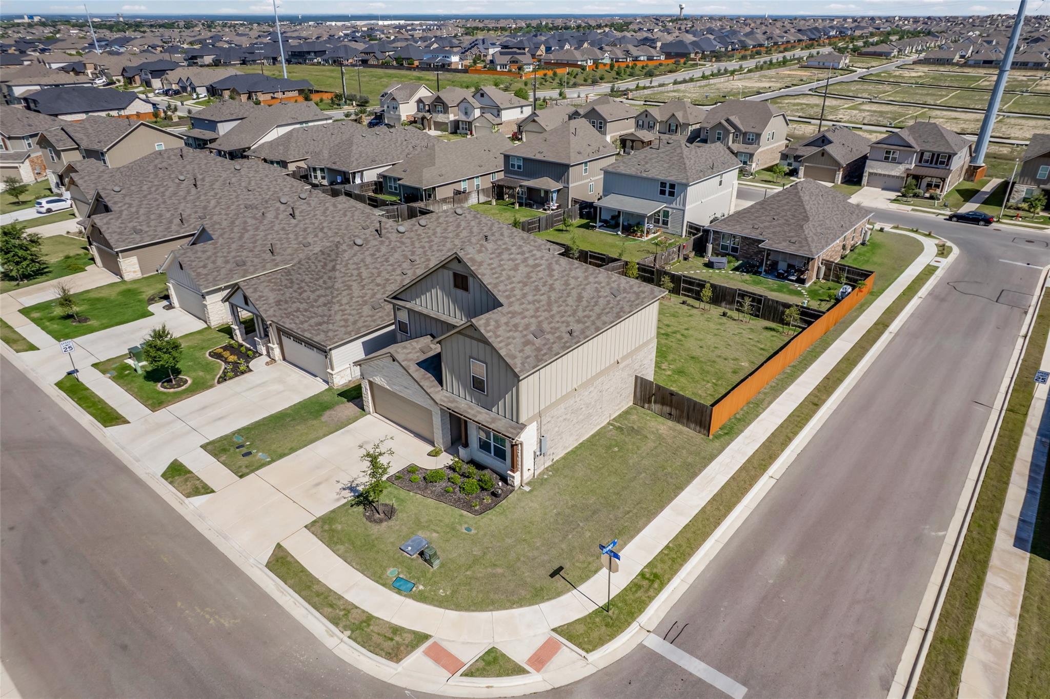 563 Tree Nut Loop, Buda, TX 78610