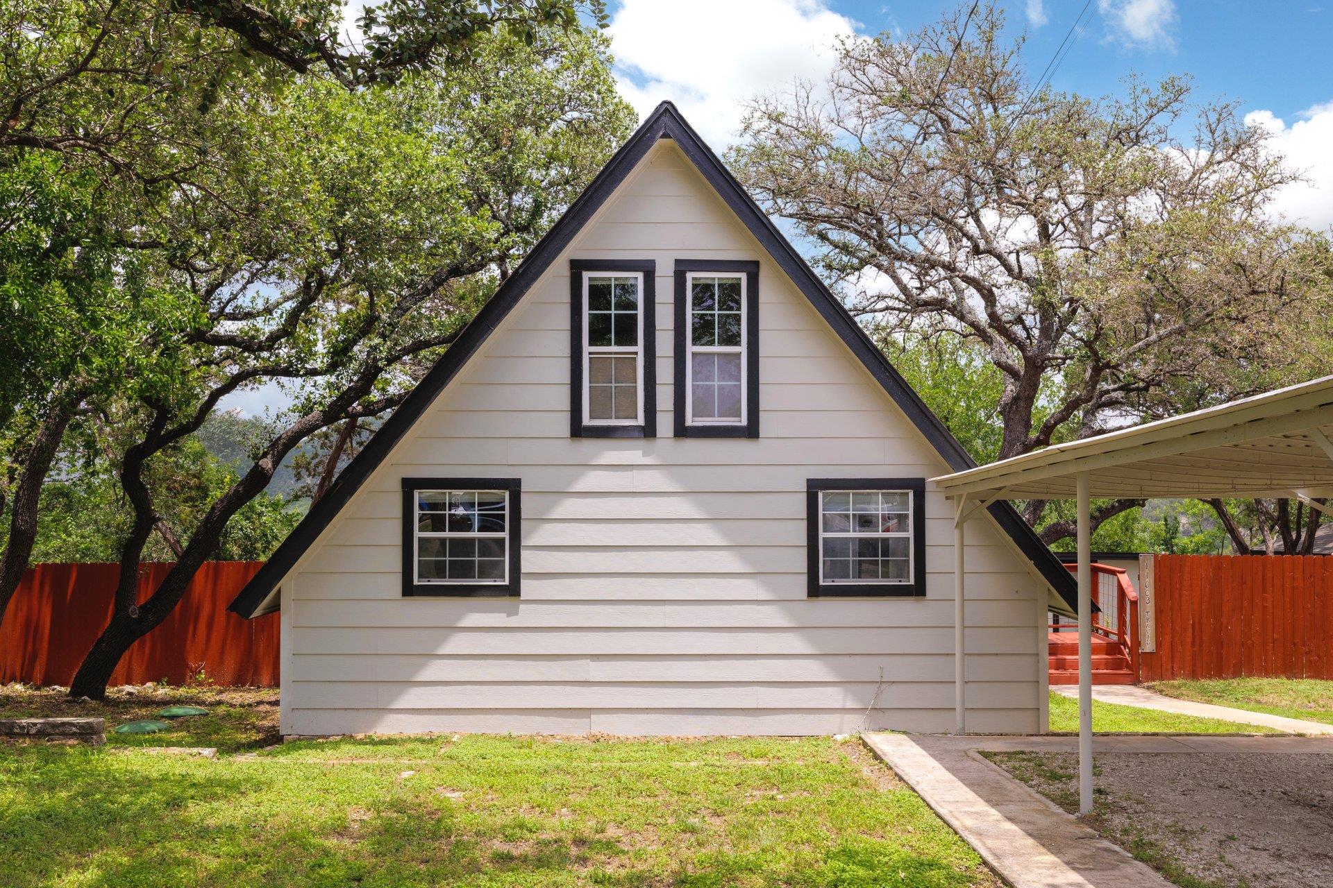 11603 Travis St, Jonestown, TX 78645