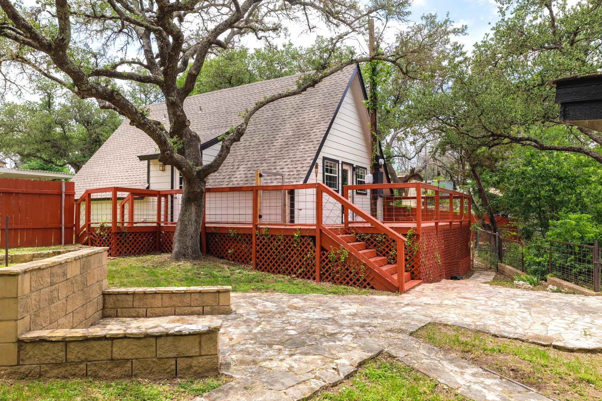 11603 Travis St, Jonestown, TX 78645