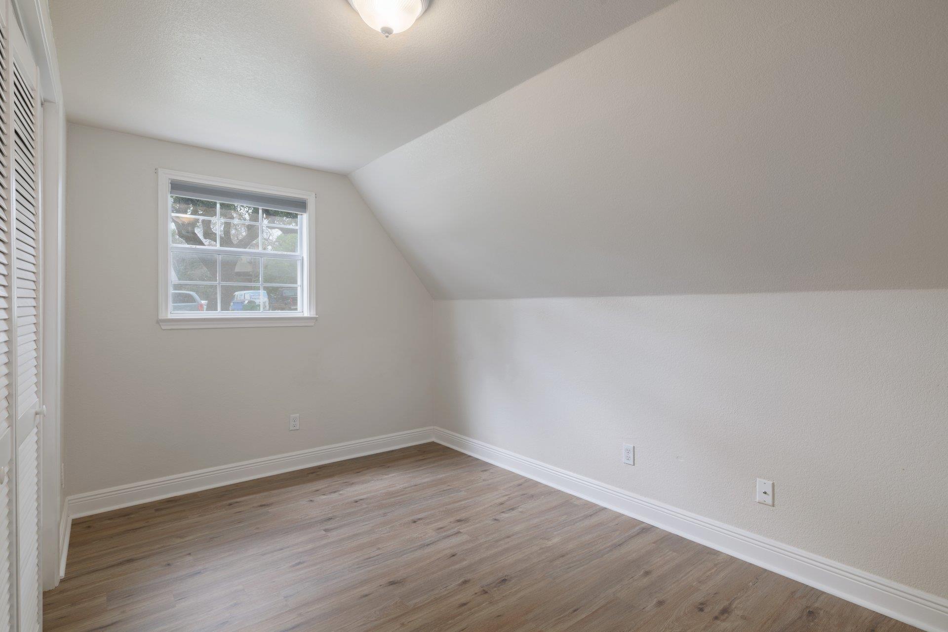 11603 Travis St, Jonestown, TX 78645