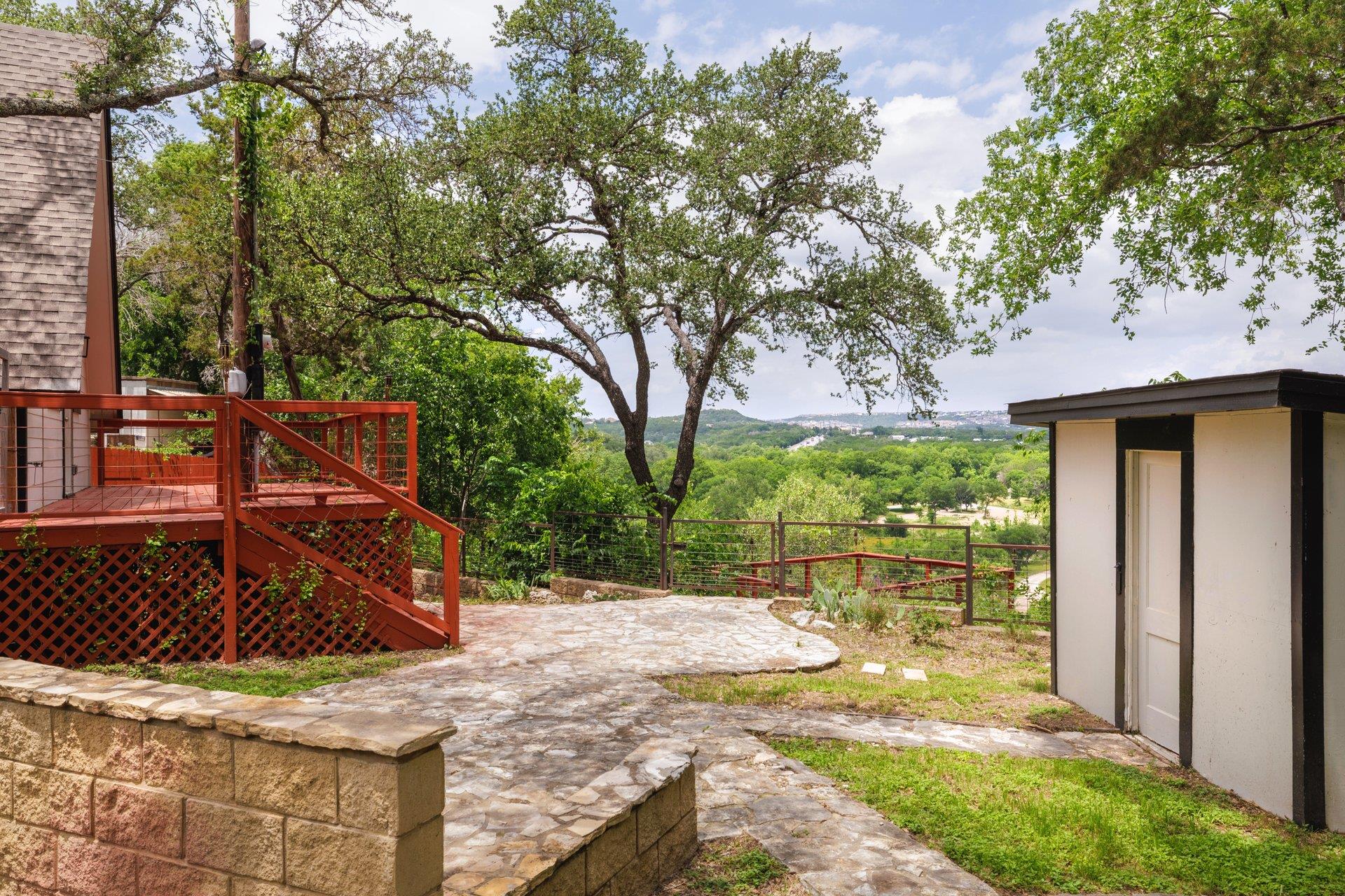 11603 Travis St, Jonestown, TX 78645