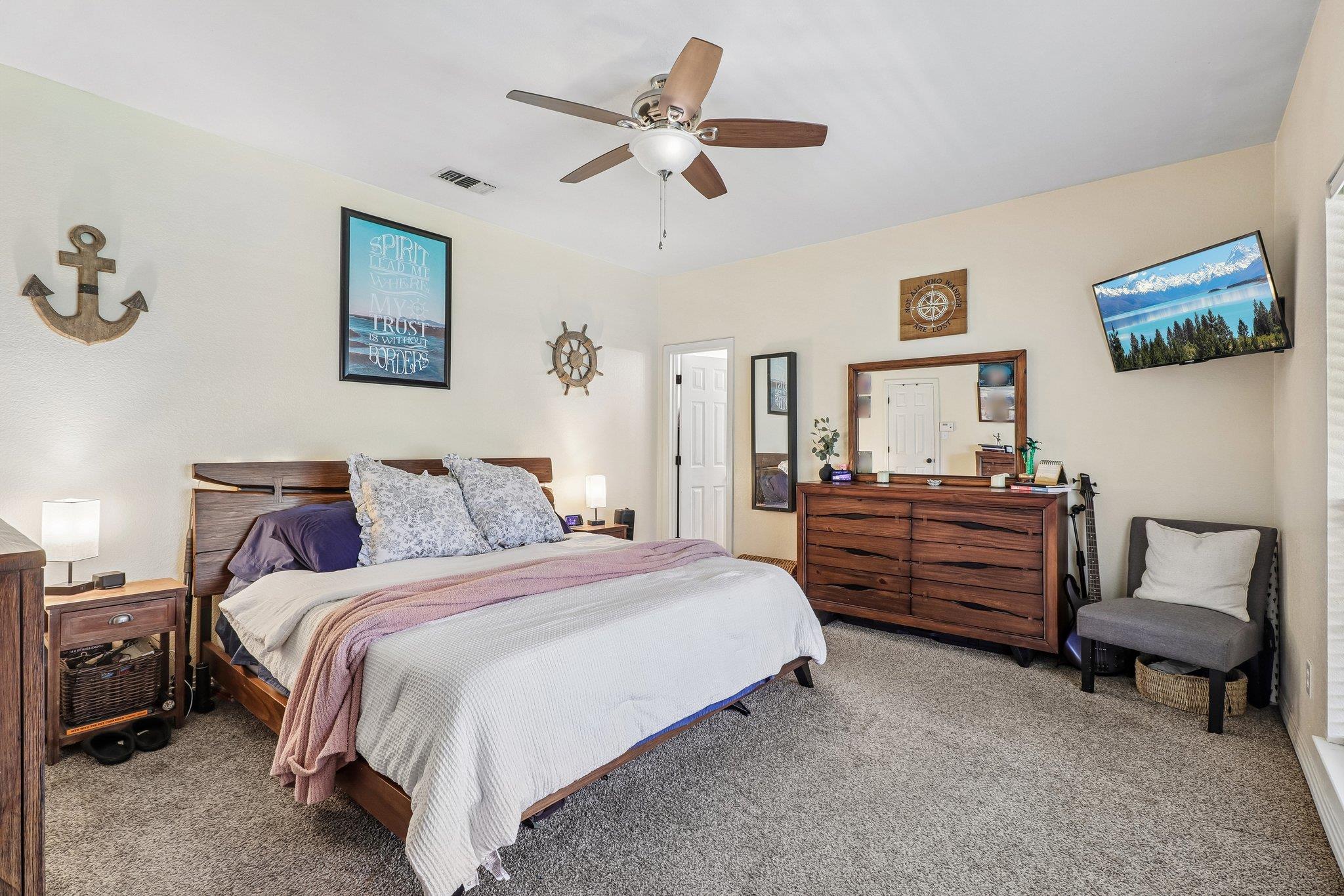 241 Laura Ln, Bastrop, TX 78602