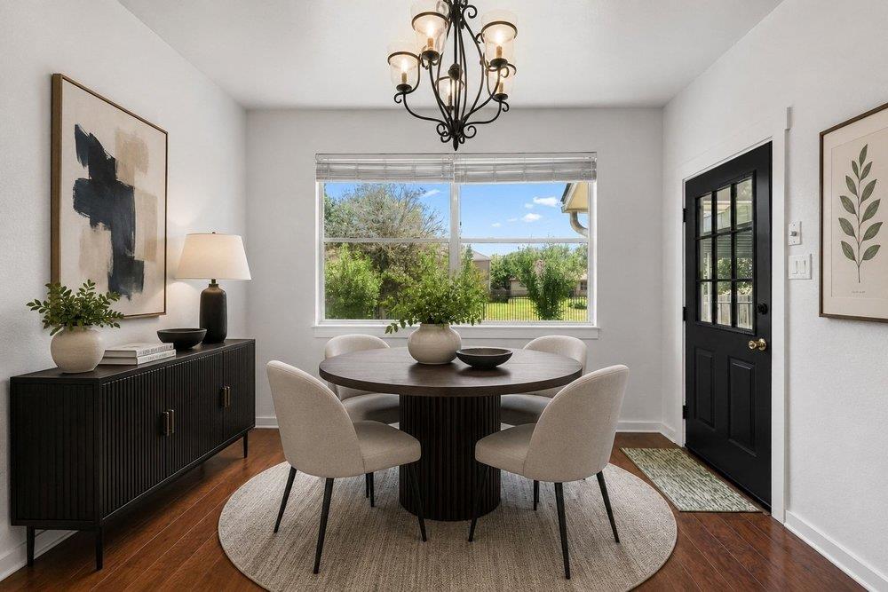 105 Farm House Rd, San Marcos, TX 78666