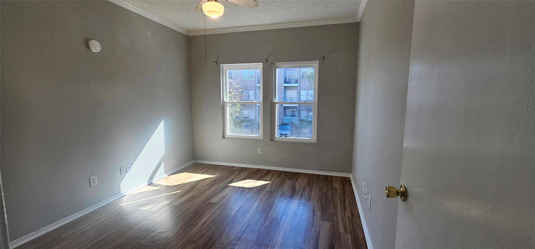 12166 Metric Blvd # 2006, Austin, TX 78758
