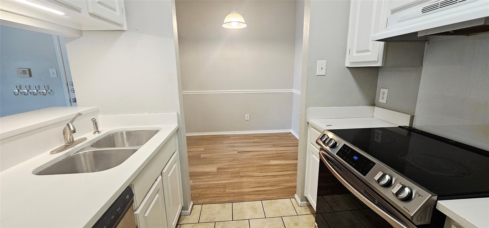 12166 Metric Blvd # 2006, Austin, TX 78758