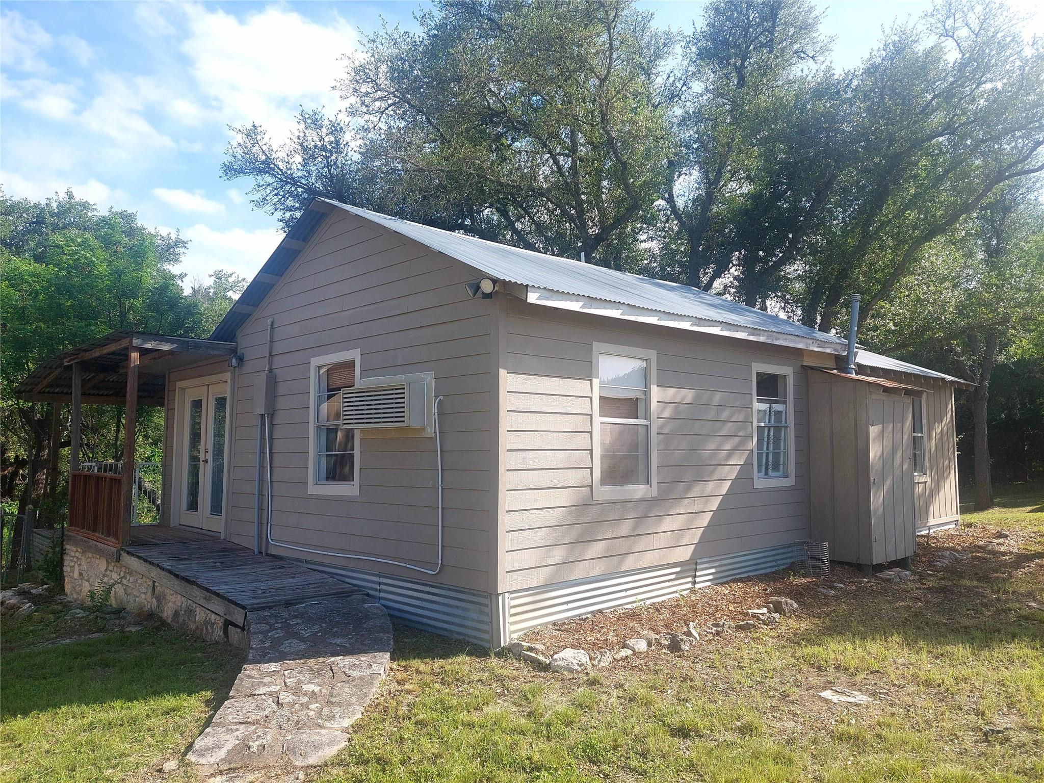 4553 McCall Creek Rd, Blanco, TX 78606