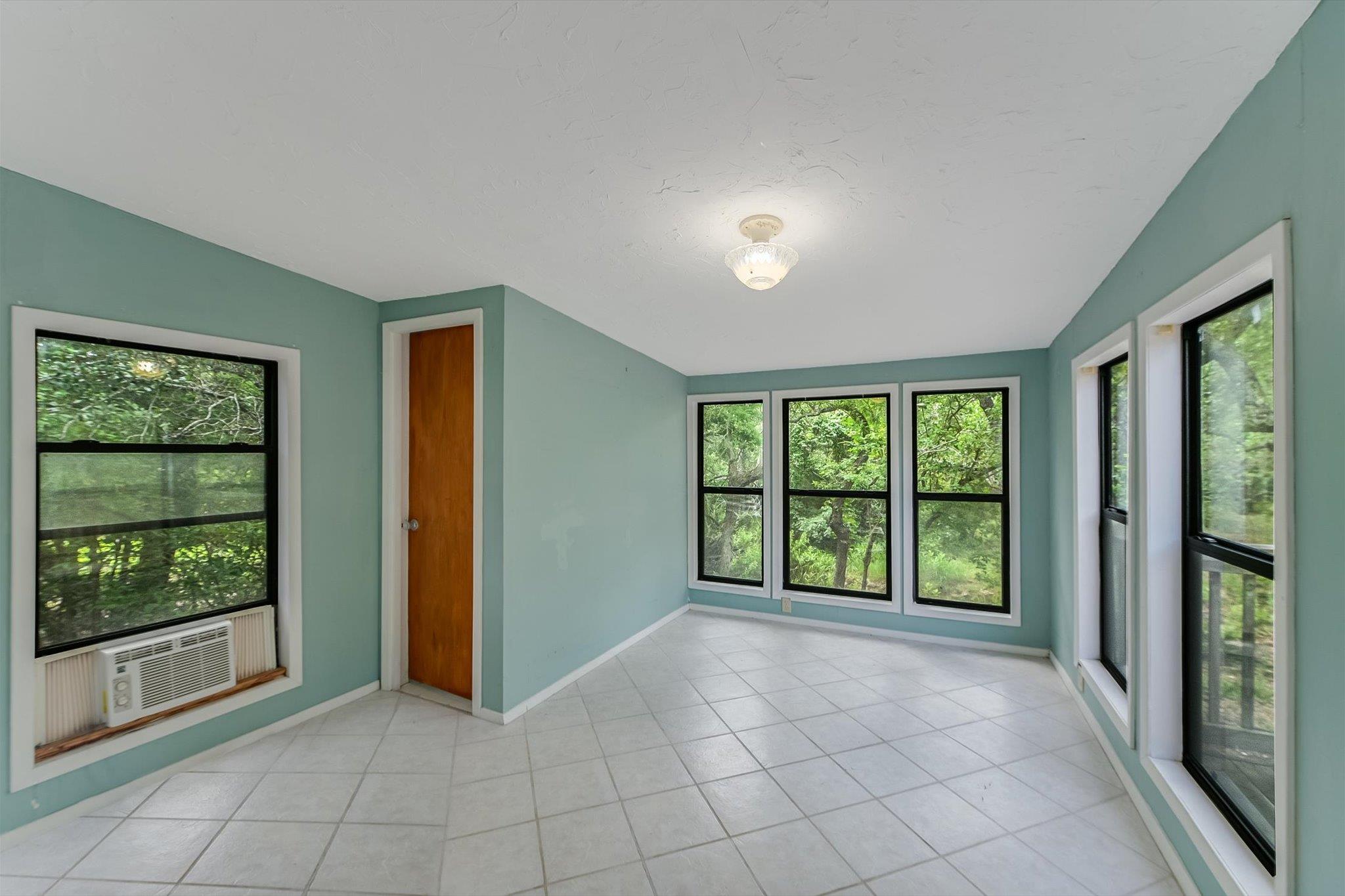 4553 McCall Creek Rd, Blanco, TX 78606