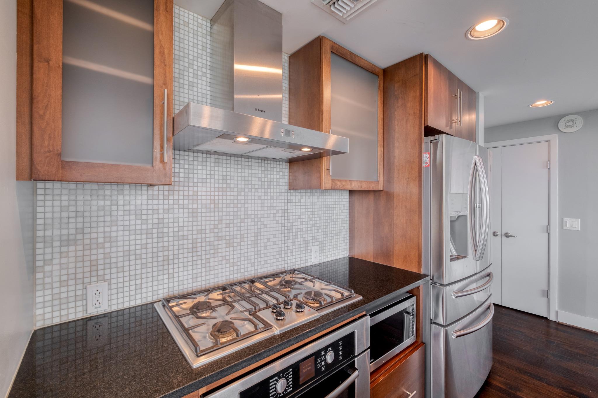 300 Bowie St # 1305, Austin, TX 78703