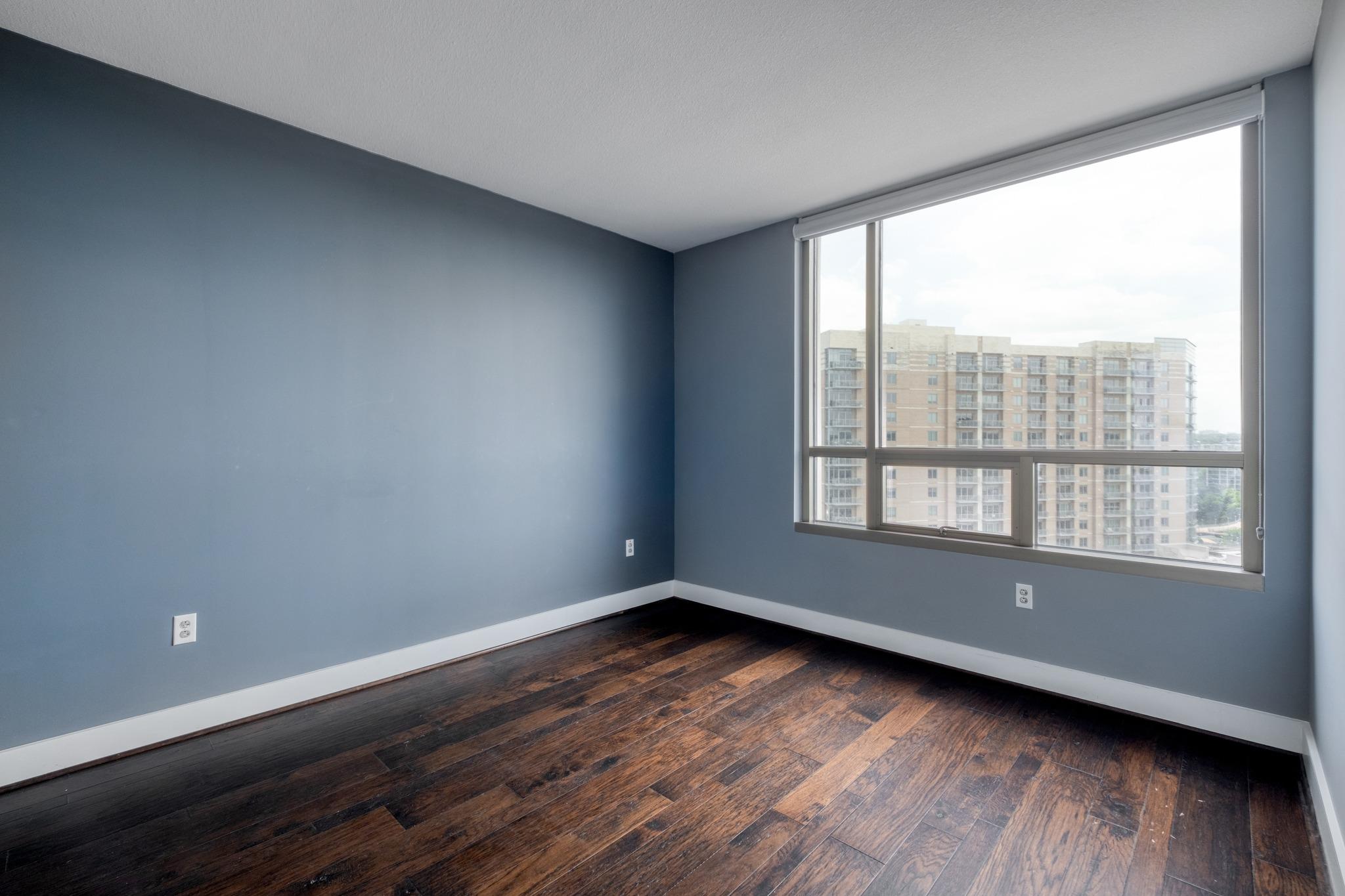 300 Bowie St # 1305, Austin, TX 78703
