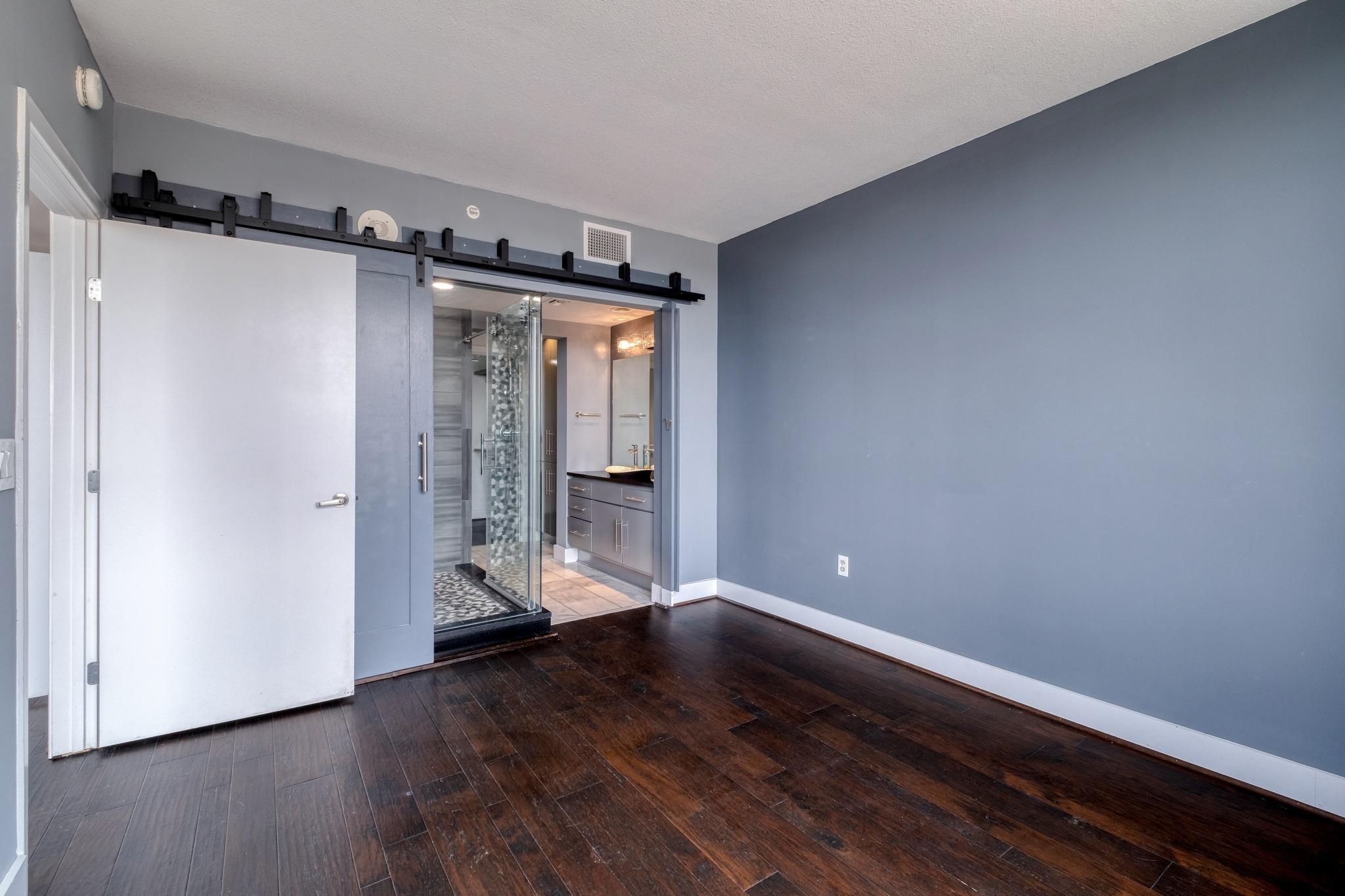 300 Bowie St # 1305, Austin, TX 78703